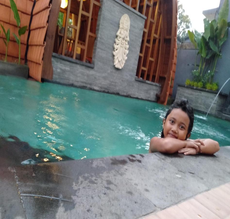 Villa Lumbung Amertha Sari Lovina Exterior foto